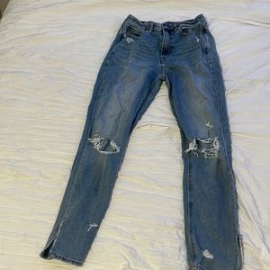 Size 2, Blue American Eagle straight jean